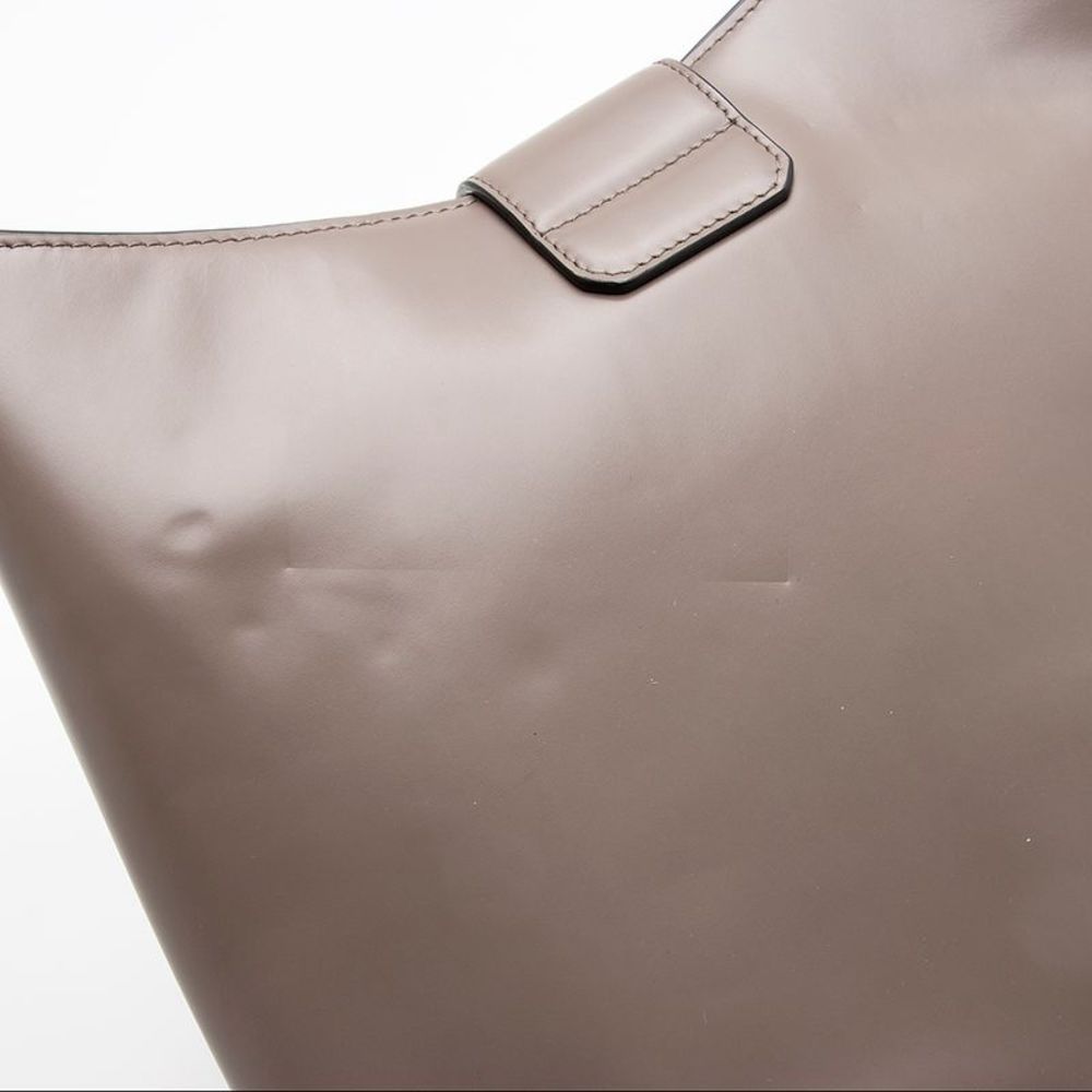 Salvatore Ferragamo Leather Gancio Trifolio Large Shoulder Bag - Picture 15 of 15